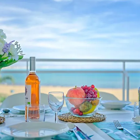 Frente Al Mar A Appartement *